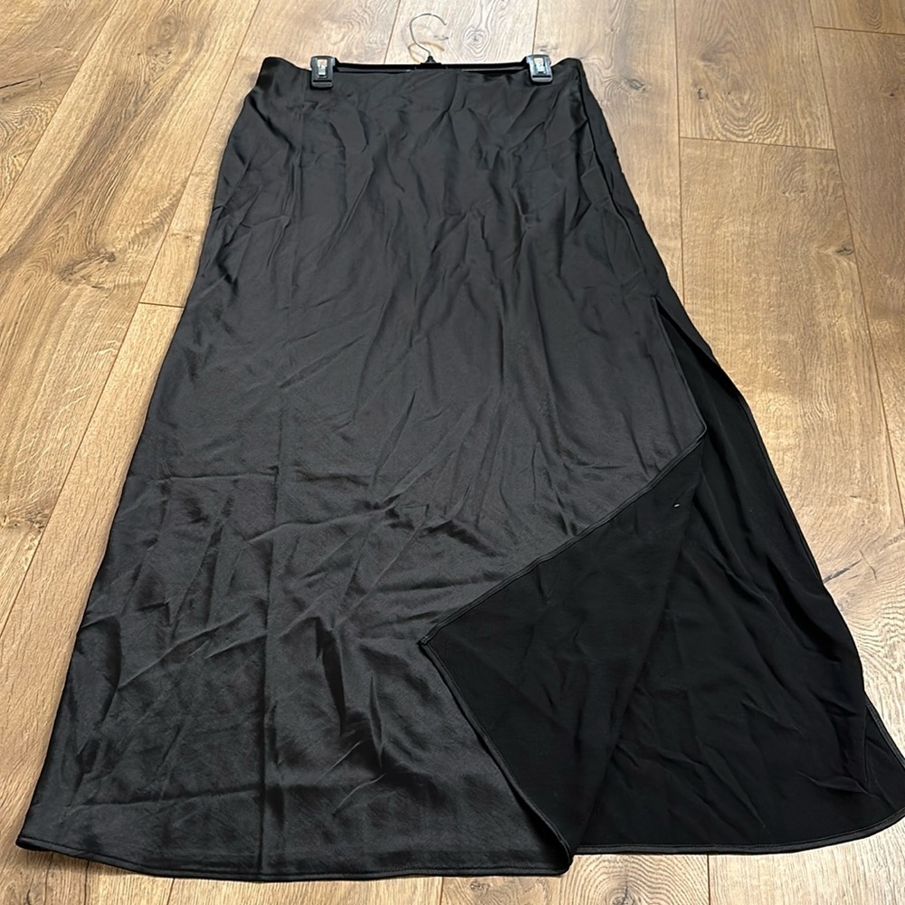 Madewell satin midi skirt NWT